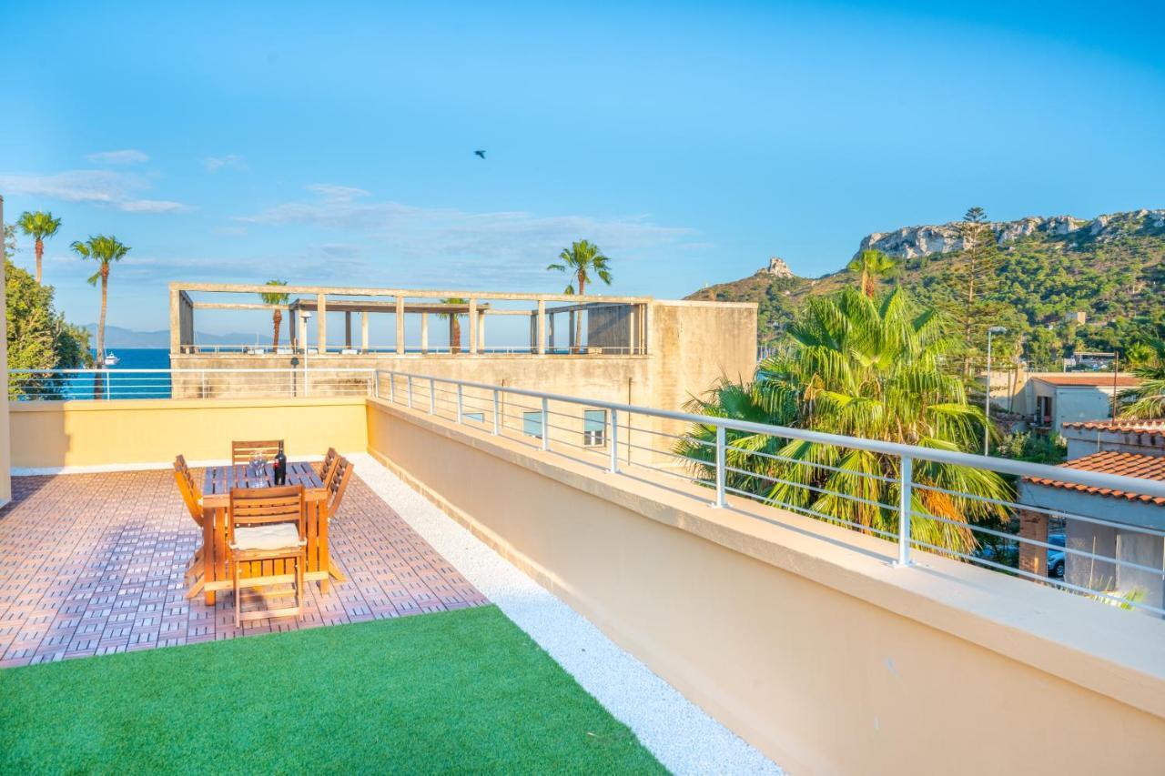Terrazza Sella Del Diavolo - Vista Mare - Wifi Ac Apartman Cagliari Kültér fotó