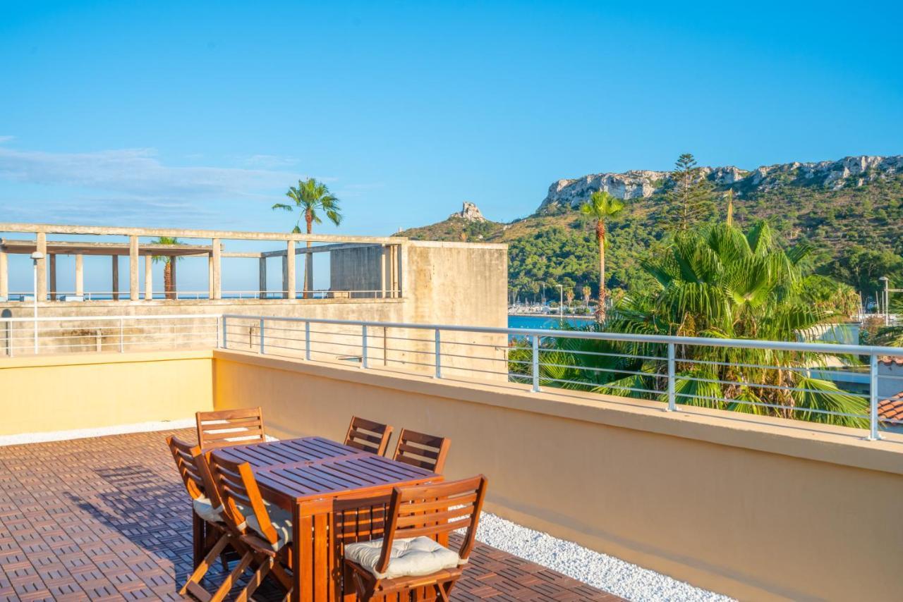 Terrazza Sella Del Diavolo - Vista Mare - Wifi Ac Apartman Cagliari Kültér fotó